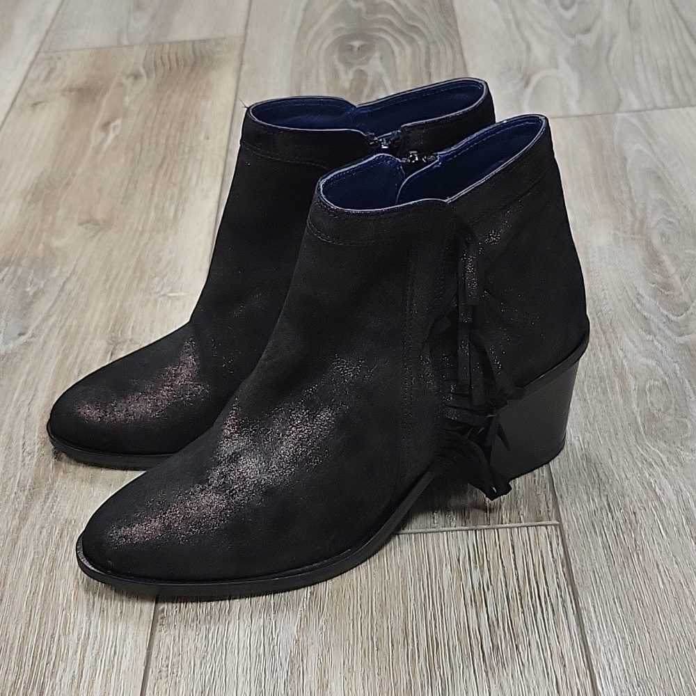 Valentina Rangoni Size 6 1/2 Black Suede Fringe Bootie - Picture 3 of 11